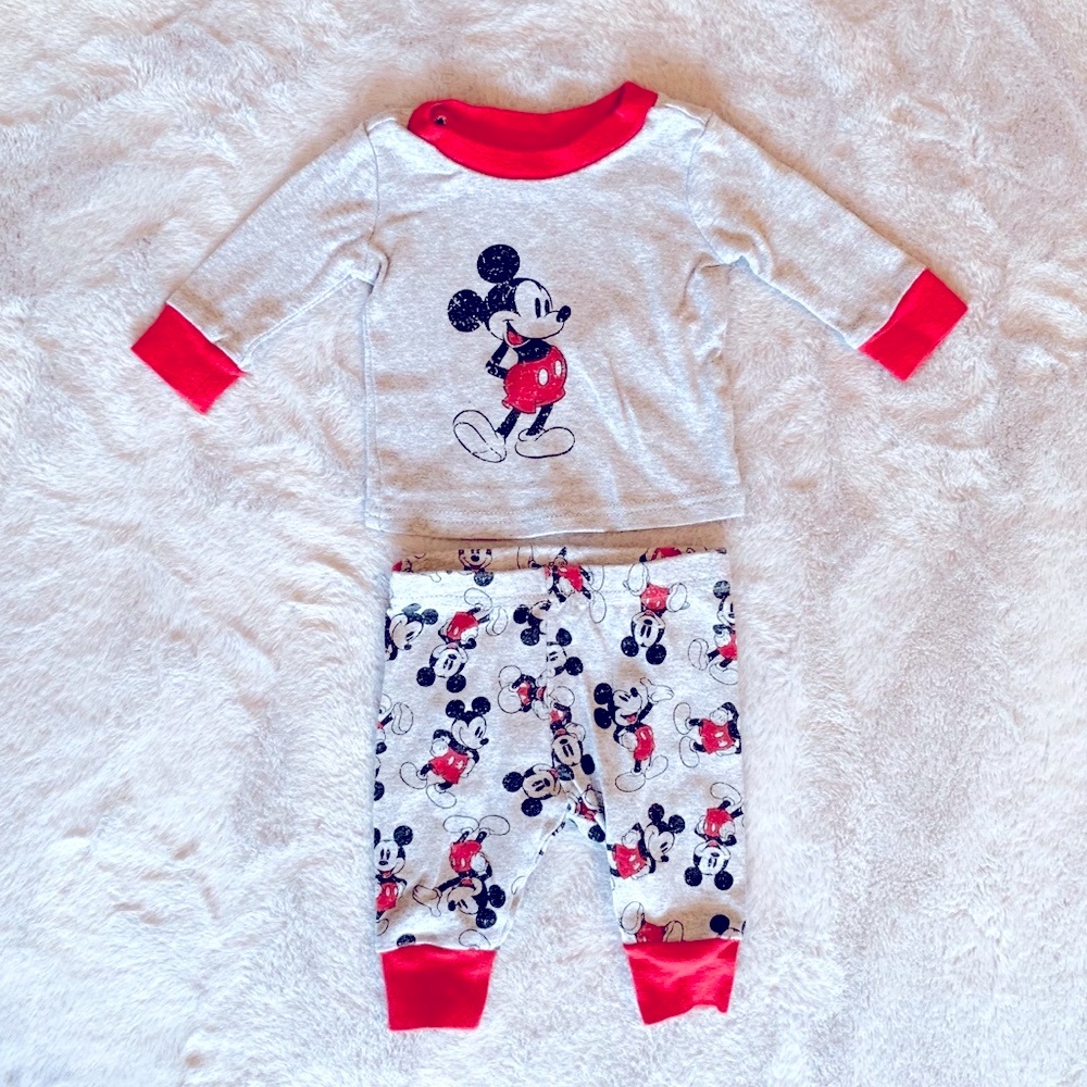 Disney Baby Mickey Mouse 2 piece Pajamas 0-3 month